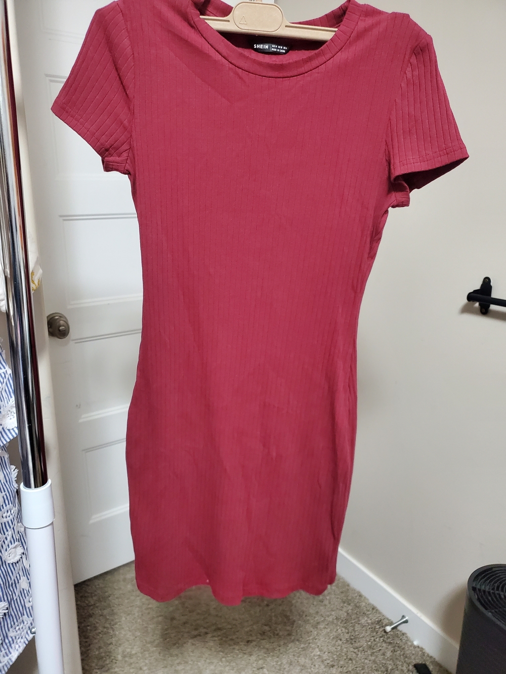 Ribbed Short Sleeve Bodycon Dress in Rose Red SMALL